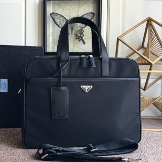 Prada 2019 Nylon Mens Business Bag,39CM - 프라다 2019 나일론  남성용 서류가방 2VE407 ,39CM,블랙