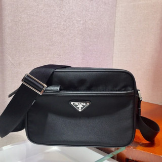 Prada 2019 Nylon Messenger Shoulder Bag,23CM - 프라다 2019 나일론 남여공용 메신저 숄더백,2VH048,23cm,블랙