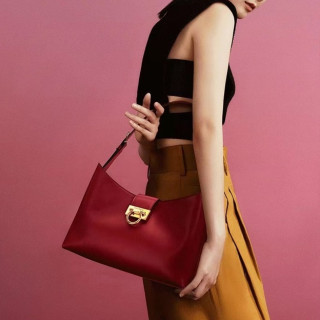 페라가모 여성 레드 숄더백 - Ferragamo Womens Red Shoulder Bag - sf41x